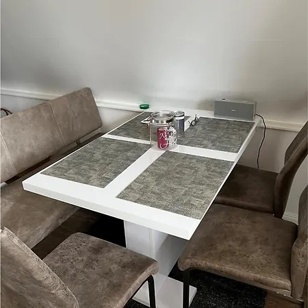 Conneforde Apartamento *